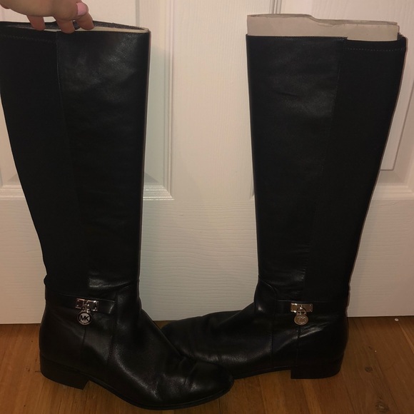 MICHAEL Michael Kors Hamilton Black Boots - Picture 3 of 7